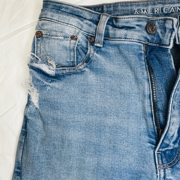 American Eagle Outfitters Light Blue High-Rise Jegging - Picture 3 of 9